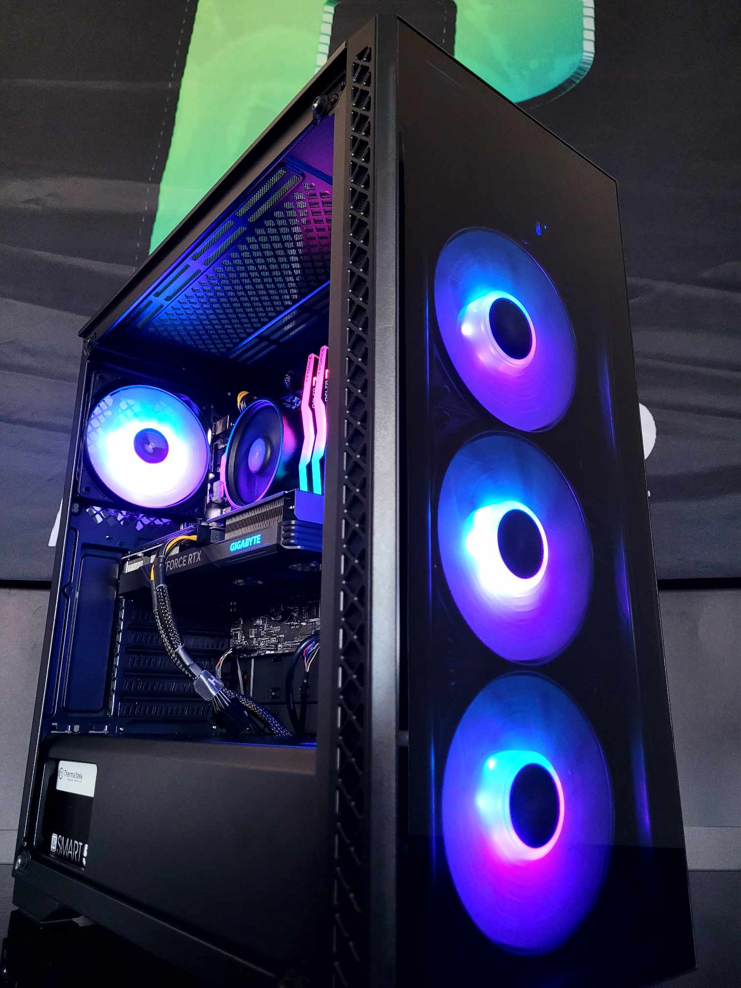 Matrexx 50 RGB (Commande Spéciale)