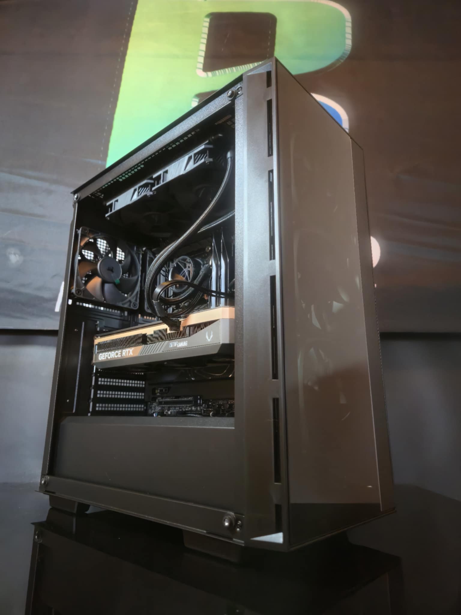 Deluxe Gaming Ultra