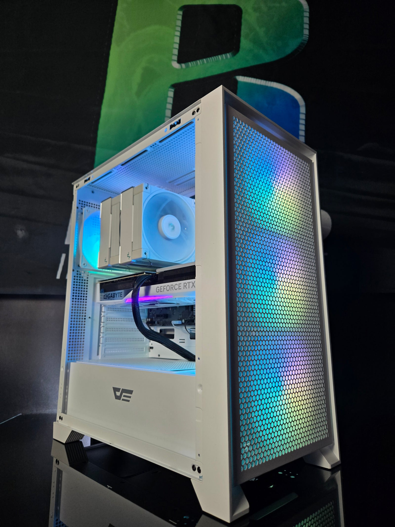 Vente Libre DarkFlash White 2k ULTRA