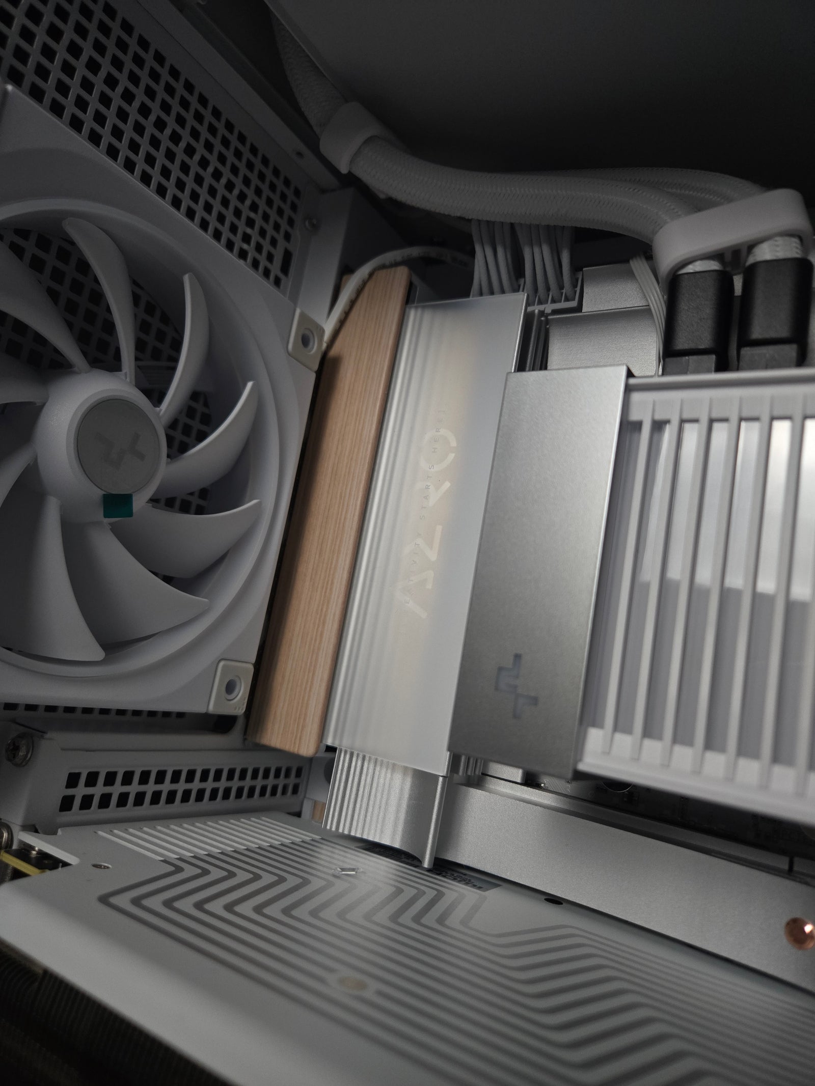 White GOD Hypersplit (Limited E)