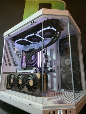 Core Ultra 7 (20 Coeurs) & RTX 5080